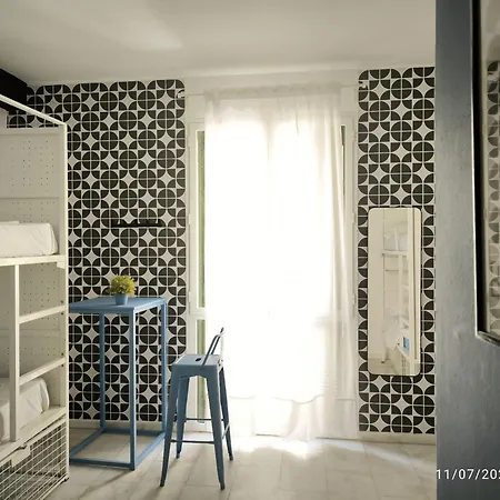 Feel Soho Ostello