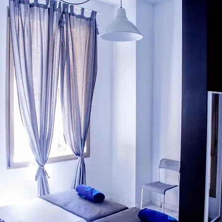 Feel Soho Hostel