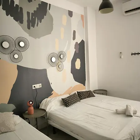 Feel Soho Hostel