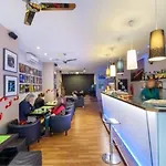Hostel Feel Soho *