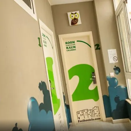 Feel Soho Hostel *